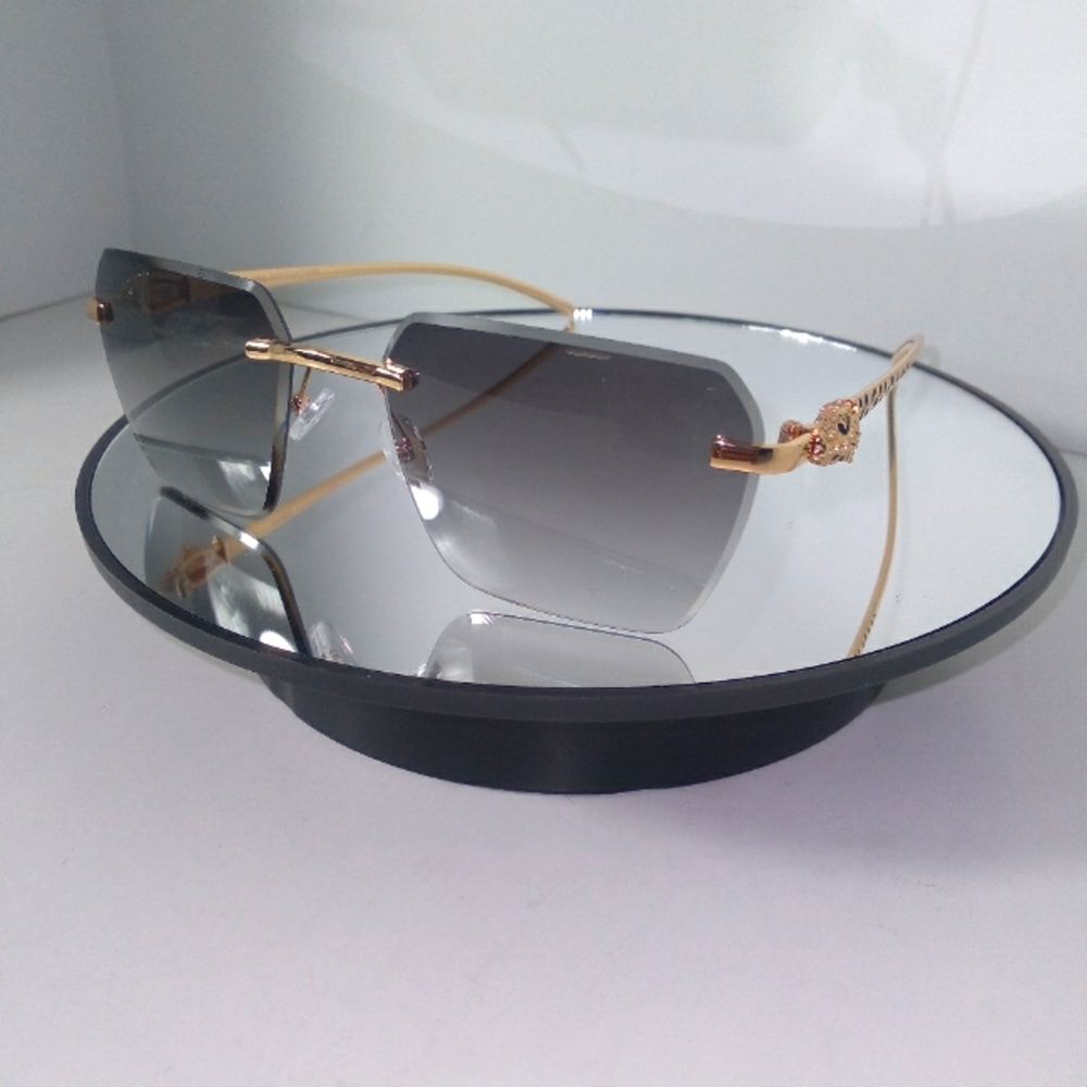 Smoke Grey Gradient Lens Gold-Tone Animal Print Design Frame Sunglasses  New